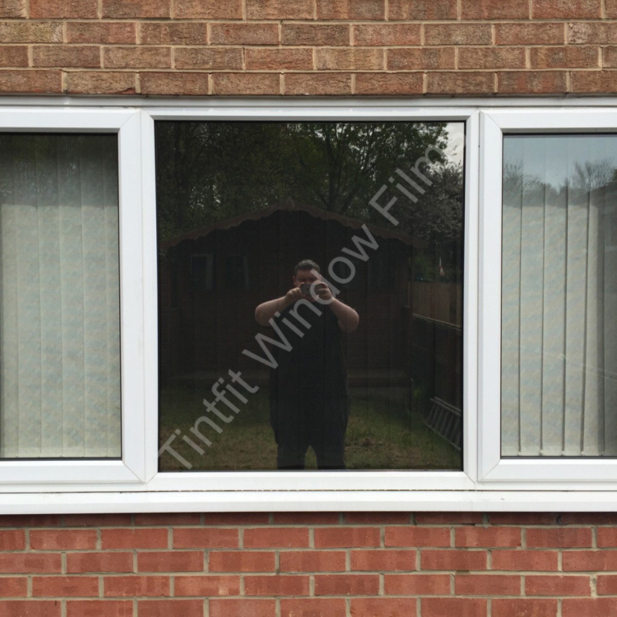 External Dark Neutral 25 Window Film